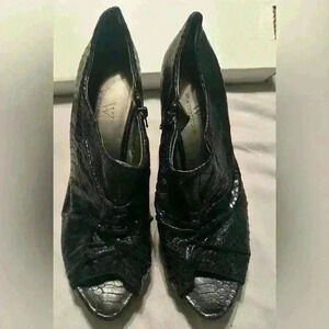 Black Worthington heels